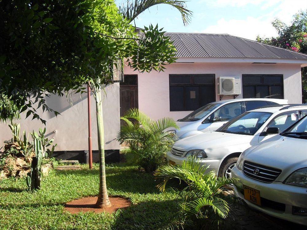 Transit Airport B&B Dar es Salaam Exterior foto