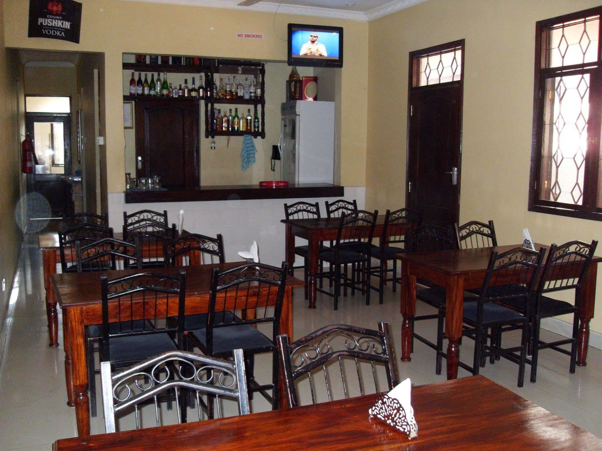 Transit Airport B&B Dar es Salaam Exterior foto